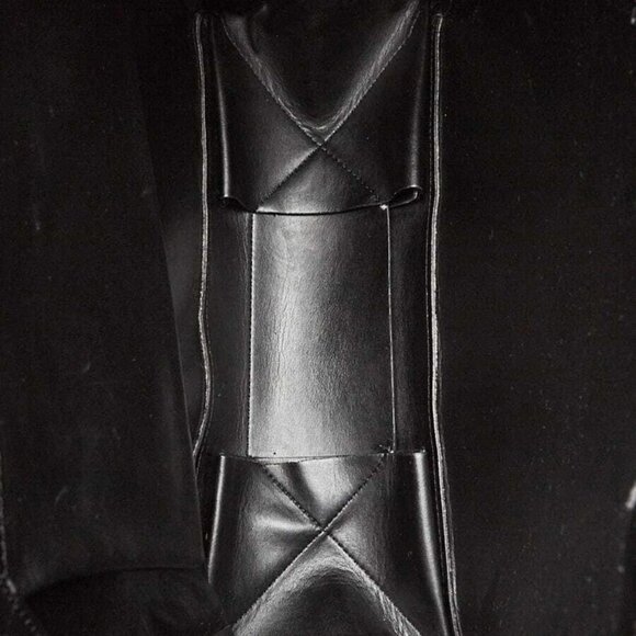 Celine Black/White Leopard Jute Bi-Color Vertical Cabas Bag - Picture 10 of 12